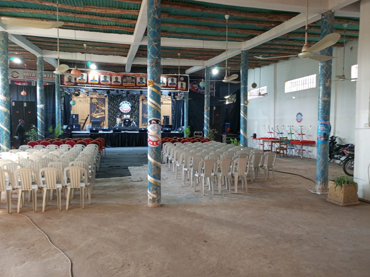 Salle de spectacle & de fête